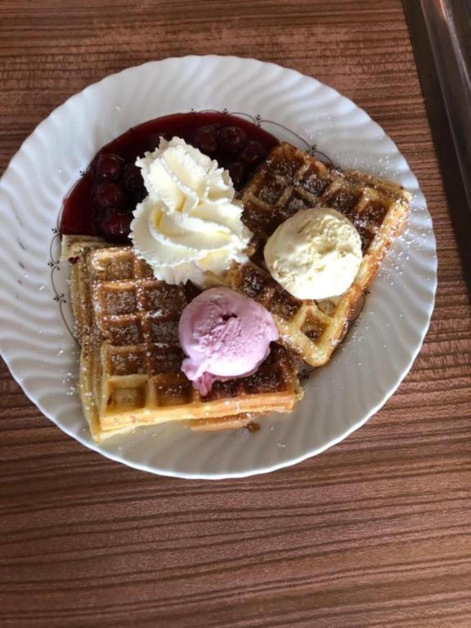 Cafe Pension Sonnenkanzel Staatsbad Bruckenau Bagian luar foto